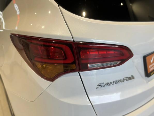 Hyundai Santa Fe III Рестайлинг с пробегом 2017 года, цена 2 049 000 рублей, 170000 км, внедорожник, Автокод Объявления