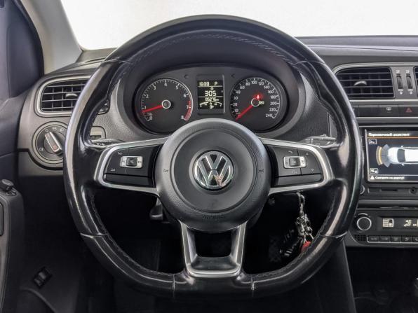 Volkswagen Polo V Рестайлинг с пробегом 2019 года, цена 1 450 000 рублей, 85274 км, седан, Автокод Объявления