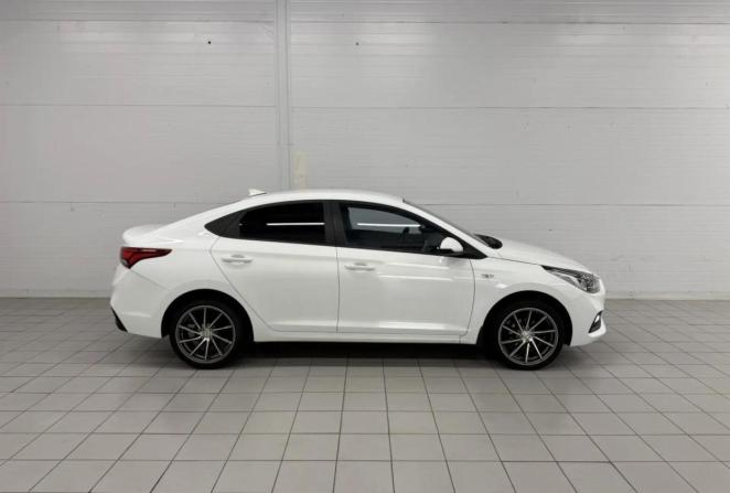 Hyundai Solaris II с пробегом 2019 года, цена 1 420 000 рублей, 107712 км, седан, Автокод Объявления