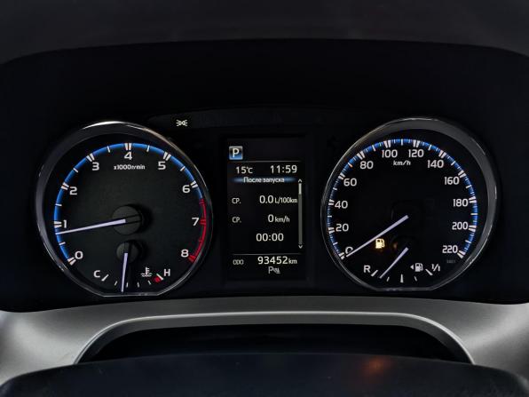 Toyota RAV4 IV (XA40) Рестайлинг с пробегом 2019 года, цена 2 820 000 рублей, 93445 км, внедорожник, Автокод Объявления