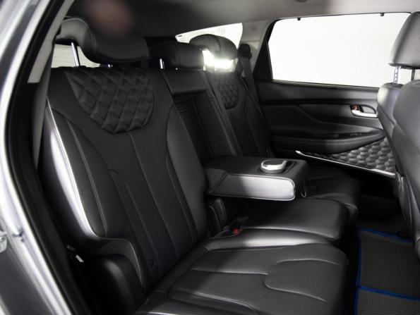 Hyundai Santa Fe IV Рестайлинг с пробегом 2021 года, цена 3 799 000 рублей, 54490 км, внедорожник, Автокод Объявления