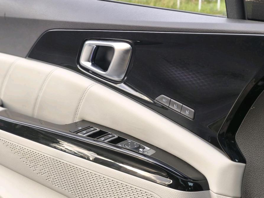 Kia Carnival IV Санкт-Петербург  - изображение 30