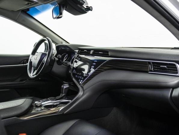 Toyota Camry VIII (XV70) с пробегом 2020 года, цена 3 179 000 рублей, 101500 км, седан, Автокод Объявления