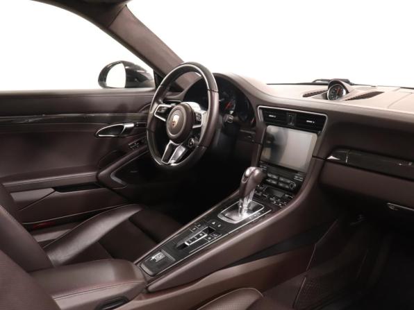 Porsche 911 VII (991) Рестайлинг с пробегом 2017 года, цена 8 777 000 рублей, 45871 км, купе, Автокод Объявления