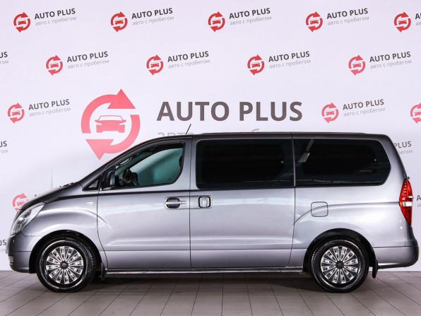 Hyundai H-1 II с пробегом 2011 года, цена 2 130 000 рублей, 153000 км, минивэн, Автокод Объявления