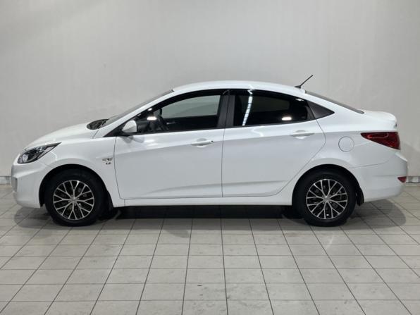 Hyundai Solaris I с пробегом 2013 года, цена 815 000 рублей, 163110 км, седан, Автокод Объявления