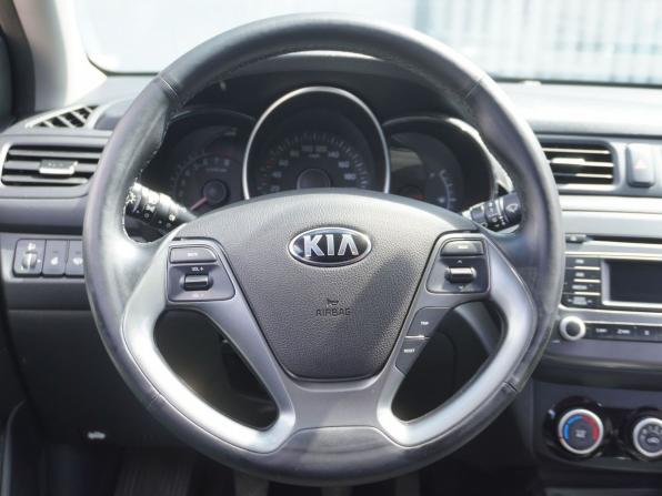 Kia Rio III Рестайлинг с пробегом 2017 года, цена 1 143 000 рублей, 121714 км, седан, Автокод Объявления