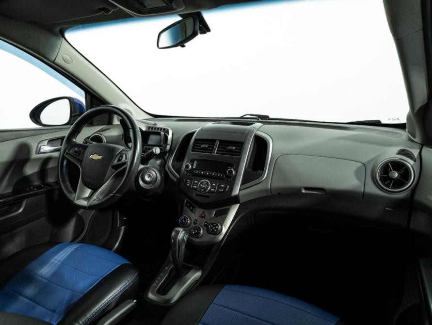 Chevrolet Aveo II Санкт-Петербург  - изображение 10