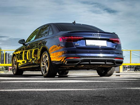 Audi A4 V (B9) Рестайлинг с пробегом 2020 года, цена 3 349 000 рублей, 26500 км, седан, Автокод Объявления