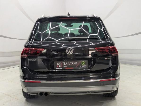 Volkswagen Tiguan II с пробегом 2019 года, цена 2 865 000 рублей, 108300 км, внедорожник, Автокод Объявления