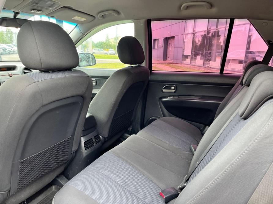 Kia Carens II (UN) Великие Луки  - изображение 11