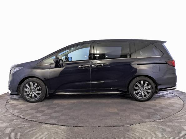 Honda Odyssey V Рестайлинг 2 с пробегом 2023 года, цена 4 200 000 рублей, 26152 км, минивэн, Автокод Объявления