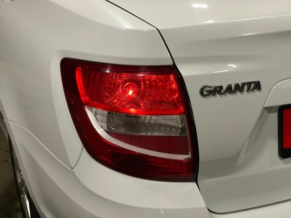 Lada (ВАЗ) Granta I Рестайлинг с пробегом 2018 года, цена 599 000 рублей, 107118 км, седан, Автокод Объявления
