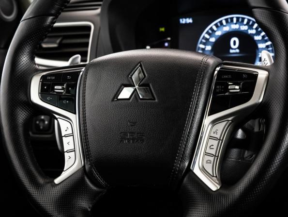 Mitsubishi Pajero Sport III Рестайлинг с пробегом 2021 года, цена 3 799 000 рублей, 148051 км, внедорожник, Автокод Объявления