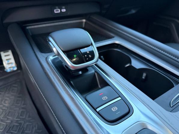 Chery Arrizo 8 с пробегом 2025 года, цена 2 385 000 рублей, 12066 км, седан, Автокод Объявления