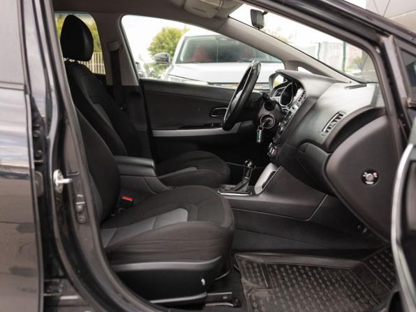 Kia Ceed II с пробегом 2013 года, цена 925 000 рублей, 243746 км, хэтчбек, Автокод Объявления