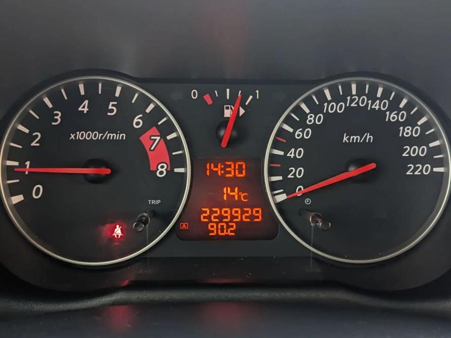 Nissan Note I Рестайлинг Москва  - изображение 12