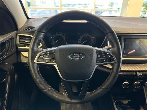 Lada (ВАЗ) Vesta I Рестайлинг (NG) с пробегом 2023 года, цена 1 100 000 рублей, 53500 км, седан, Автокод Объявления