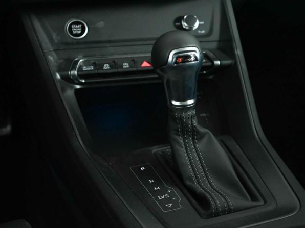 Audi Q3 II (F3) с пробегом 2025 года, цена 4 998 000 рублей, 51 км, внедорожник, Автокод Объявления