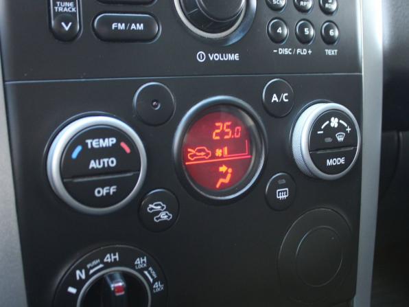 Suzuki Grand Vitara II Рестайлинг 2 с пробегом 2012 года, цена 1 299 000 рублей, 134018 км, внедорожник, Автокод Объявления