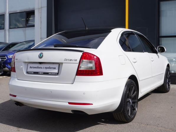 Skoda Octavia II (A5) Рестайлинг с пробегом 2011 года, цена 720 000 рублей, 270145 км, лифтбек, Автокод Объявления