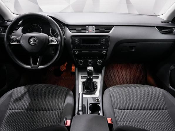 Skoda Octavia III (A7) с пробегом 2014 года, цена 997 000 рублей, 236000 км, лифтбек, Автокод Объявления