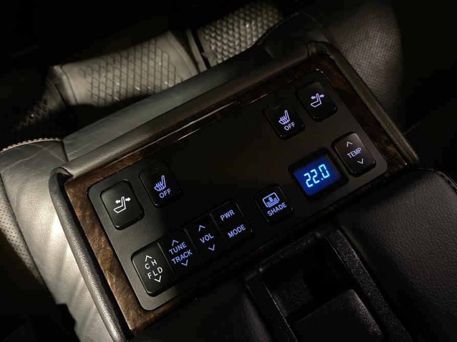 Toyota Camry VII (XV50) Рестайлинг Челябинск  - изображение 21