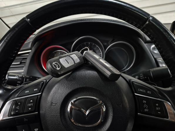 Mazda 6 III (GJ) Рестайлинг с пробегом 2015 года, цена 1 620 000 рублей, 252407 км, седан, Автокод Объявления