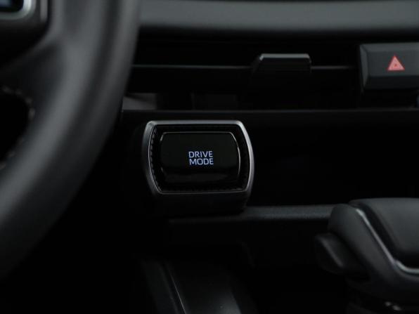Toyota RAV4 VI (XA60) с пробегом 2026 года, цена 4 149 434 рубля, 15 км, внедорожник, Автокод Объявления