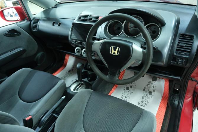 Honda Fit I с пробегом 2005 года, цена 249 000 рублей, 245000 км, хэтчбек, Автокод Объявления