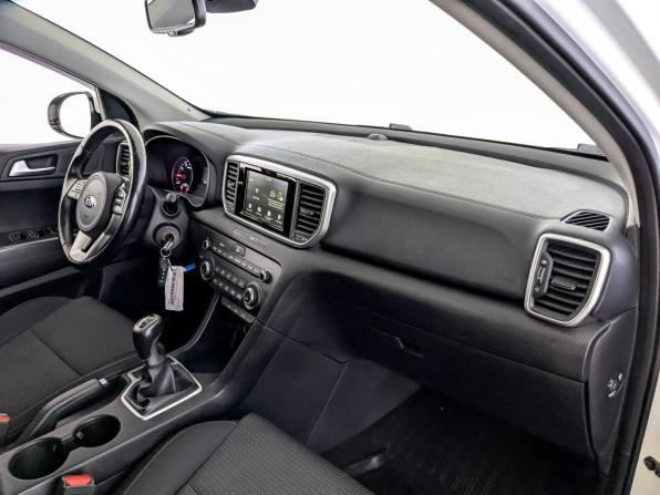 Kia Sportage IV Рестайлинг с пробегом 2019 года, цена 1 795 000 рублей, 170193 км, внедорожник, Автокод Объявления