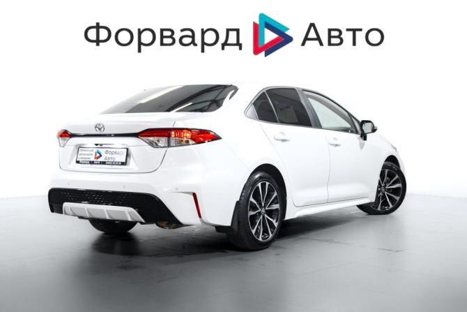 Toyota Levin XII (E210) с пробегом 2020 года, цена 1 999 900 рублей, 45117 км, седан, Автокод Объявления