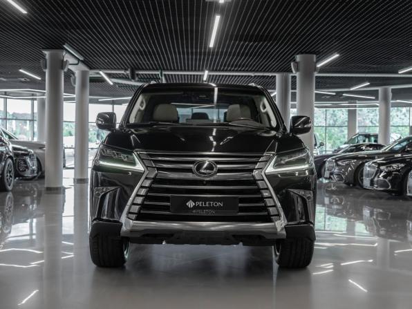 Lexus LX III Рестайлинг 2 с пробегом 2016 года, цена 6 400 000 рублей, 173896 км, внедорожник, Автокод Объявления