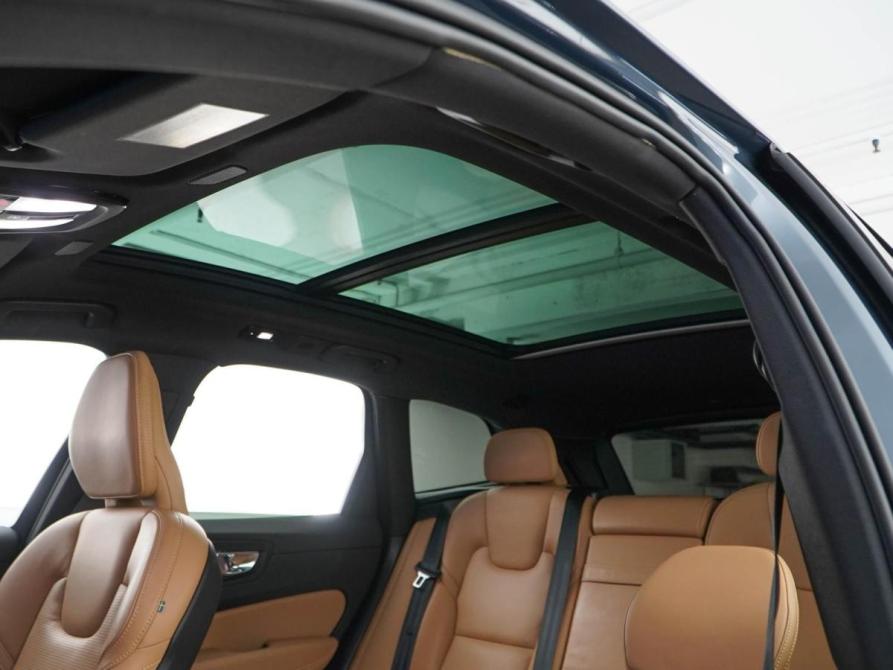 Volvo XC60 II Рестайлинг Москва  - изображение 12