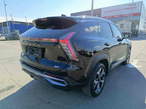 Geely Atlas II с пробегом 2024 года, цена 2 954 995 рублей, 32045 км, внедорожник, Автокод Объявления