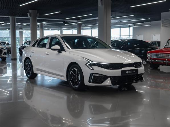 Kia K5 III Рестайлинг с пробегом 2026 года, цена 4 900 000 рублей, 15 км, седан, Автокод Объявления