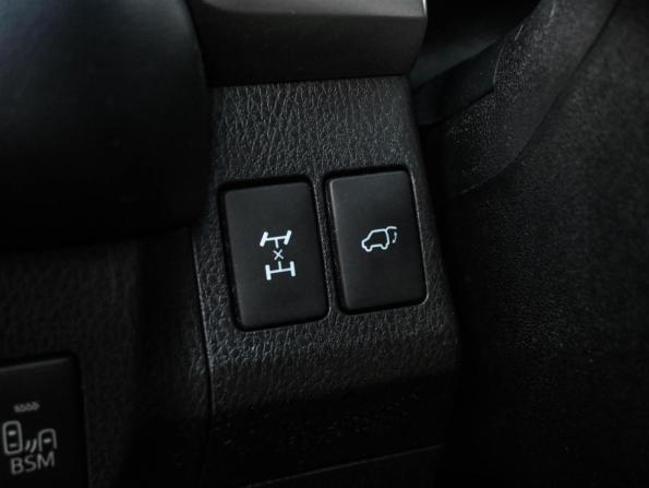 Toyota RAV4 III (XA30) Рестайлинг с пробегом 2013 года, цена 1 859 000 рублей, 197266 км, внедорожник, Автокод Объявления