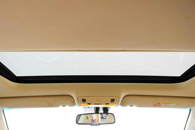 Lexus ES VI с пробегом 2014 года, цена 2 649 000 рублей, 261000 км, седан, Автокод Объявления