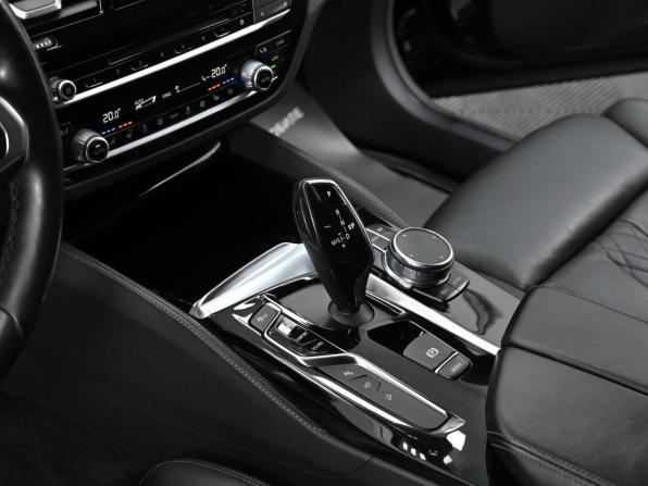 BMW 6 серии IV (G32) с пробегом 2017 года, цена 3 449 000 рублей, 135000 км, лифтбек, Автокод Объявления
