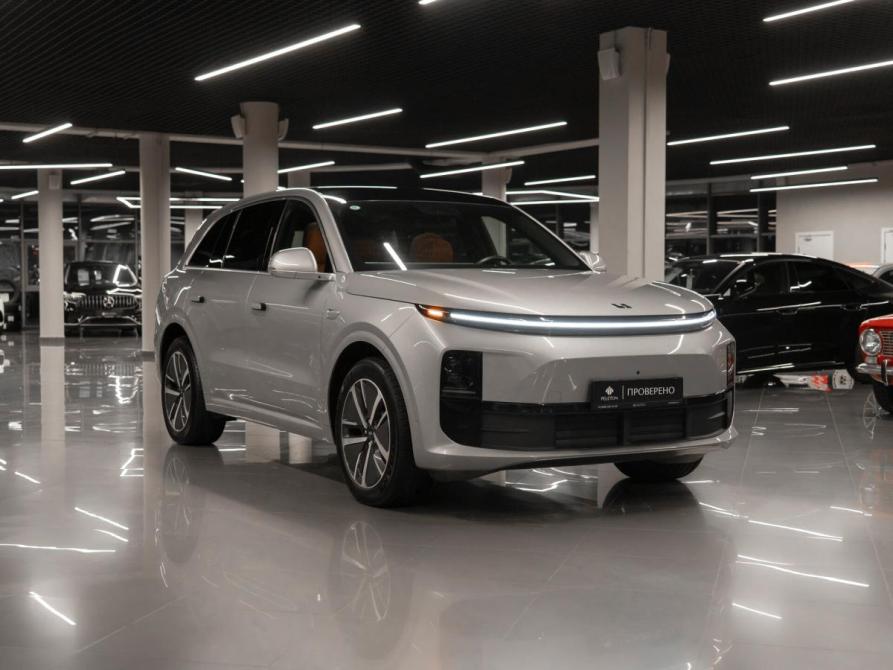 Li Auto (Lixiang) L6 I Москва  - изображение 2