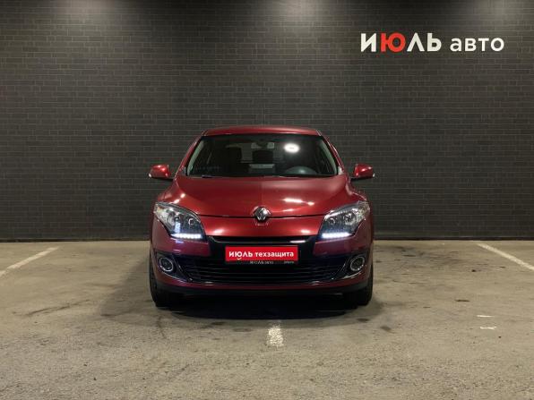 Renault Megane III Рестайлинг с пробегом 2014 года, цена 940 000 рублей, 65662 км, хэтчбек, Автокод Объявления