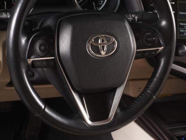 Toyota Camry VIII (XV70) с пробегом 2019 года, цена 2 629 000 рублей, 230780 км, седан, Автокод Объявления