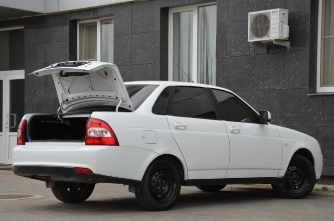 Lada (ВАЗ) Priora I Рестайлинг с пробегом 2018 года, цена 689 900 рублей, 137196 км, седан, Автокод Объявления