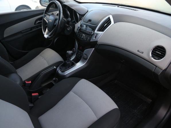 Chevrolet Cruze I Рестайлинг с пробегом 2013 года, цена 589 000 рублей, 225000 км, хэтчбек, Автокод Объявления