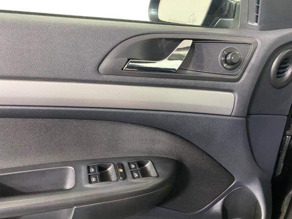 Skoda Octavia II (A5) Рестайлинг с пробегом 2013 года, цена 725 000 рублей, 245587 км, лифтбек, Автокод Объявления