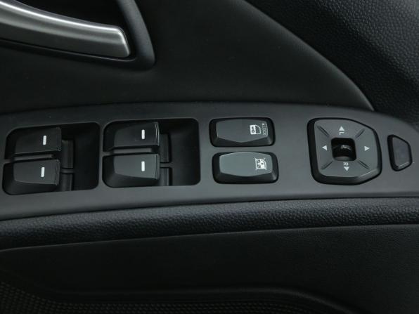 Hyundai ix35 I с пробегом 2013 года, цена 965 000 рублей, 185900 км, внедорожник, Автокод Объявления