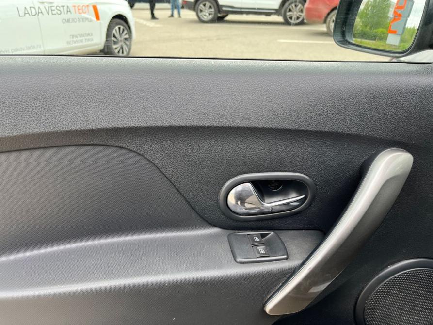 Renault Sandero II Великие Луки  - изображение 9