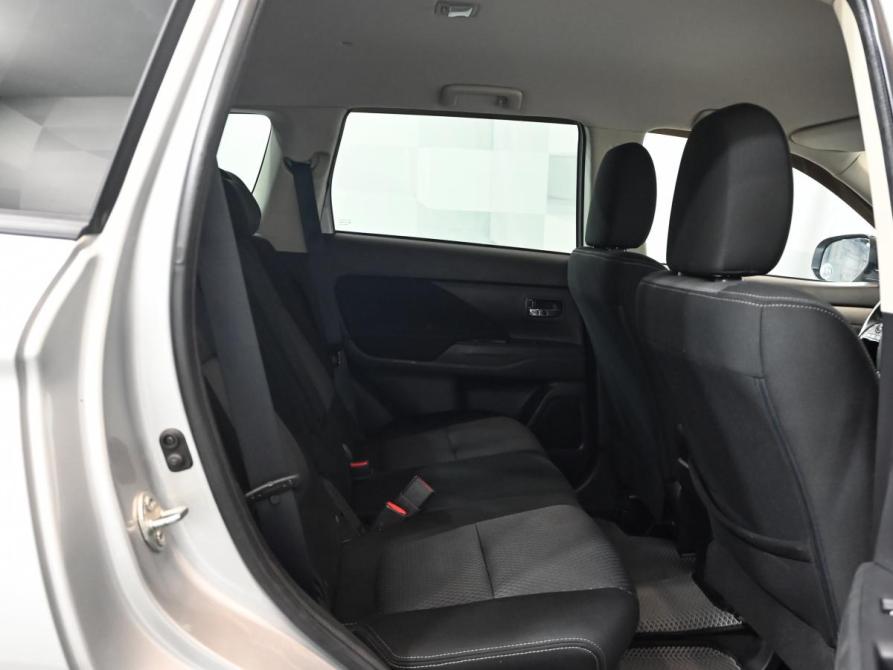 Mitsubishi Outlander III Рестайлинг 3 Екатеринбург  - изображение 20