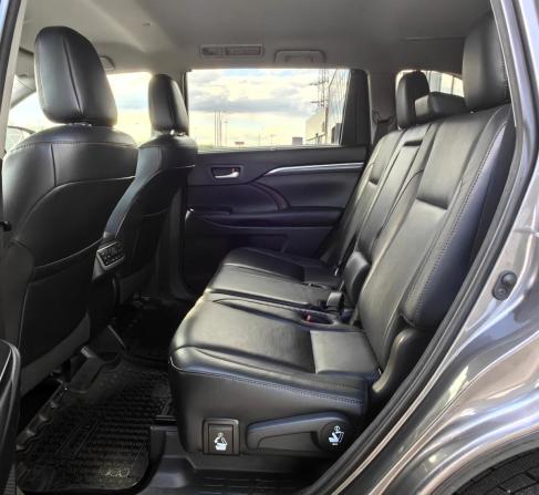 Toyota Highlander III (XU50) Рестайлинг с пробегом 2018 года, цена 2 799 000 рублей, 207153 км, внедорожник, Автокод Объявления