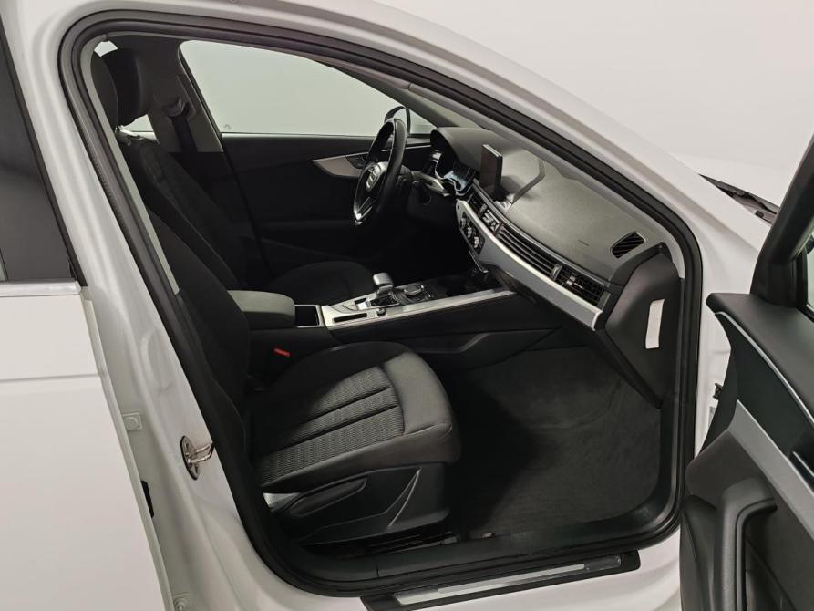 Audi A4 V (B9) Москва  - изображение 19